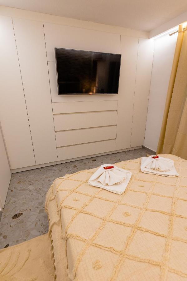 Lux Residence Near Acropolis Vipgreece Athene Buitenkant foto